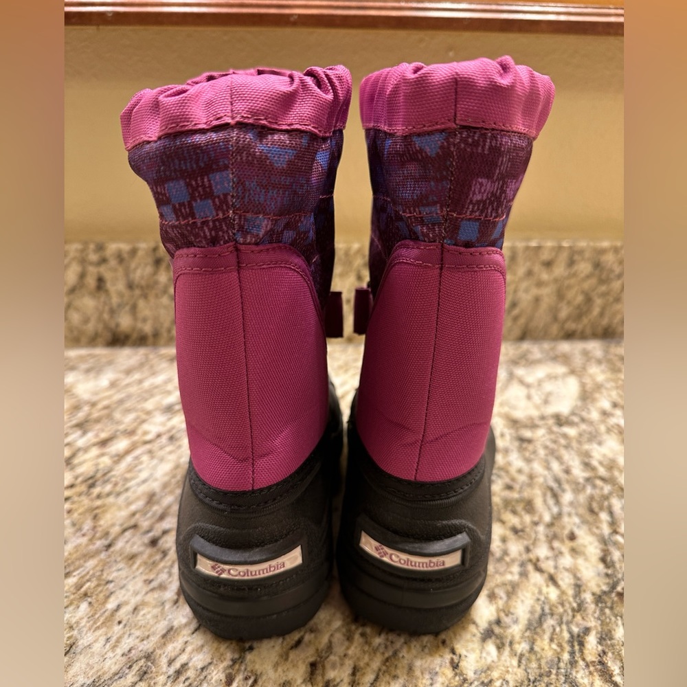 Columbia snow boots. 2 sizes - Picture 2 of 8
